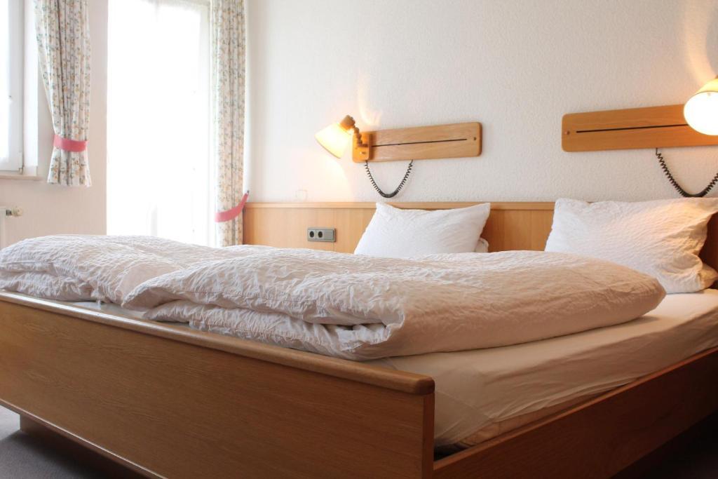 Hotel Garni Lindenmuehle Бад Нойенар-Арвайлер Екстериор снимка